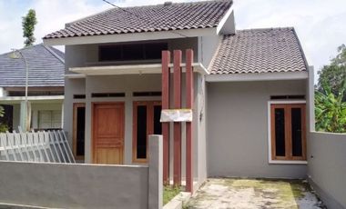 DIJUAL RUMAH MURAH BERLOKASI STRATEGIS TYPE 70 DIDEKAT JALAN SOLO