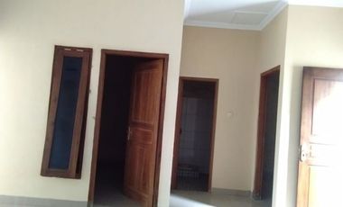DIJUAL RUMAH MURAH BERLOKASI STRATEGIS TYPE 70 DIDEKAT JALAN SOLO