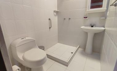 casa en venta en miravalle. Cod V14124