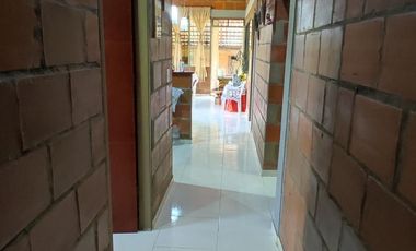 casa en venta en miravalle. Cod V14124