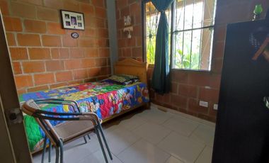 casa en venta en miravalle. Cod V14124