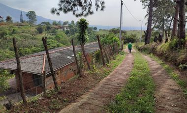 casa en venta en miravalle. Cod V14124