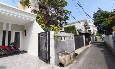 Rumah Baru Harga Terbaik di Area Strategis Tebet Barat Dalam Jak-Sel