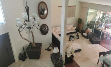 BONITA RESIDENCIA CON ALBERCA EN FRACCIONAMIENTO ZONA ATLIXCAYOTL