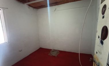 casa en venta en el tesoro. Cod V7071901