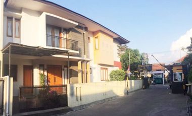 [Bandung Barat ] Rumah Mewah di Perumahan Sariwangi Indah