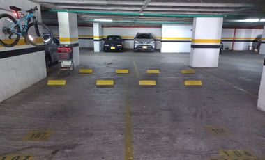 apartamento en arriendo/venta en edificio torre rfp piso 20. Cod A13864