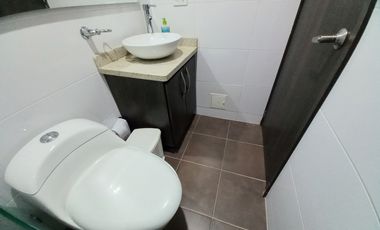 apartamento en arriendo/venta en edificio torre rfp piso 20. Cod A13864