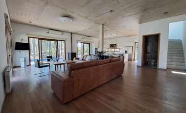 Casa en alquiler en Pinamar