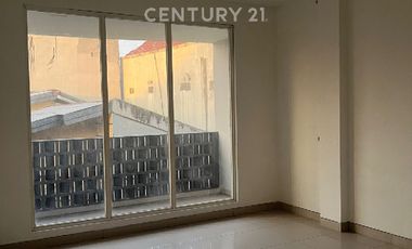 Rumah Tengah Kota Dekat Panakukang Puri Taman Sari