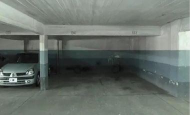 Cochera en el centro de Avellaneda
