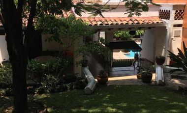 Casa en Privada en Las Palmas Cuernavaca - CRB-940-Cp