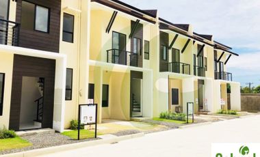 Elegant Townhouses in Serenis South Talisay with PROMO