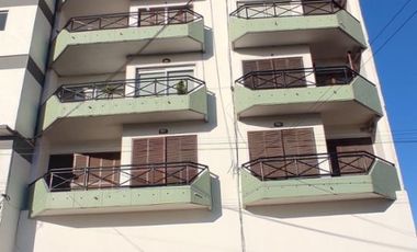 VENDO DEPTO 3 AMB (EDIF ESPARTACO) NECOCHEA