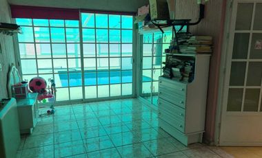 Venta Casa con Alberca y Bodegas Comerciales Cerca Aeropuerto de Aguascalientes