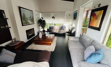 casa en arriendo en canelon. Cod A5616