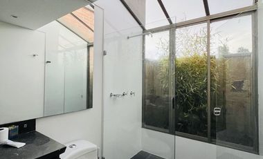 casa en arriendo en canelon. Cod A5616