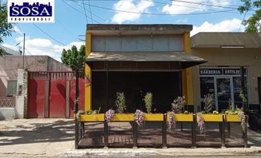 CASA CON LOCAL EN PONTEVEDRA Calle: De Las Naciones Nº 3928