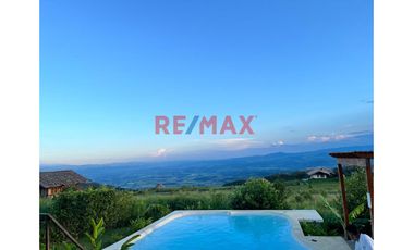 En Venta! Espectacular Casa De Campo Con Piscina En El Condominio Yanashpa En Tarapoto