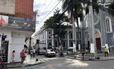 edificio en venta en central. Cod V7205122