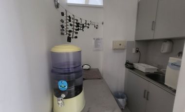 Consultorio dental amueblado