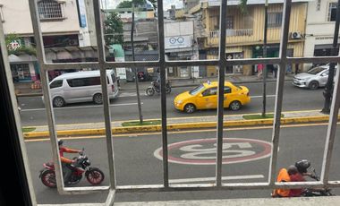 VENTA EDIFICIO COMERCIAL  SUR OESTE (DB)