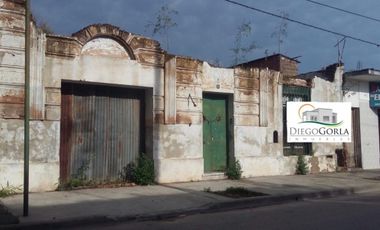 VENTA!! IDEAL INVERSIONISTAS, EXCELENTE LOTE EN EL CENTRO DE LOBOS