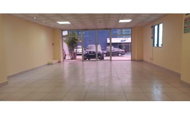 SE ALQUILA BODEGA EN AVE CINCUENTENARIO | LISTA PARA OCUPAR