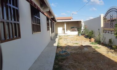 VENTA CASA RESIDENCIAL MIRAFLORES PENONOMÉ