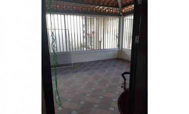 VENTA CASA RESIDENCIAL MIRAFLORES PENONOMÉ