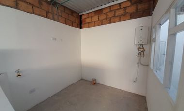 casa en arriendo en candelaria la nueva. Cod A120061