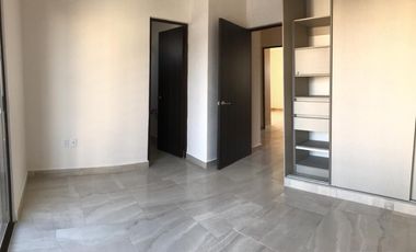 CASA EN RENTA  al sur de León gto salida a Silao