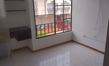 casa en venta en alfaguara. Cod V17050