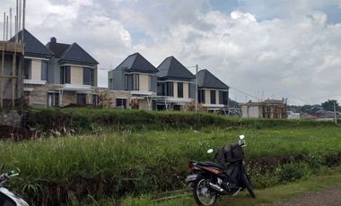 Rumah dijual di Nusaniwe, Ambon