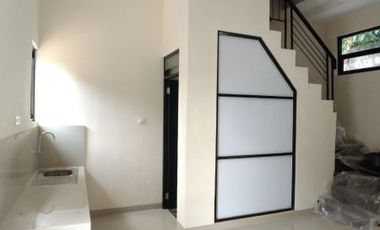 Rumah Cantik 2 lantai jatiasih bekasi