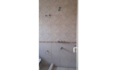 VENTA CASA 3 AMB APTA 2 VIVIENDA DOBLE  LOSA PARA AMPLIAR