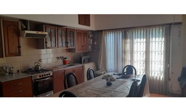 VENTA CASA 3 AMB APTA 2 VIVIENDA DOBLE  LOSA PARA AMPLIAR