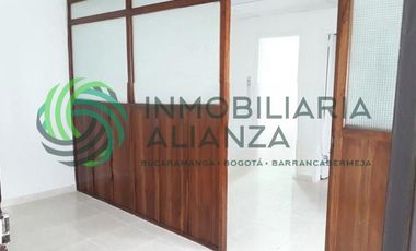 oficina en arriendo en centro. Cod A13991