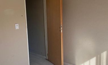Departamento dos ambientes con cochera