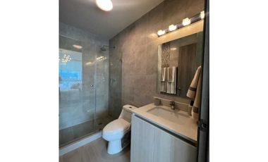 SE VENDE APARTAMENTO EDISON GARDENS