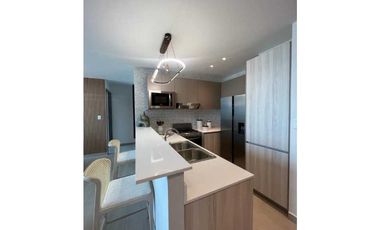 SE VENDE APARTAMENTO EDISON GARDENS