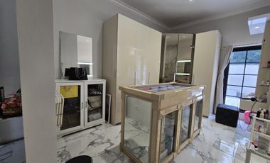 Rumah geger kalong, baru,mewah, bagus dan murah , Bandung