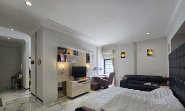 Rumah geger kalong, baru,mewah, bagus dan murah , Bandung