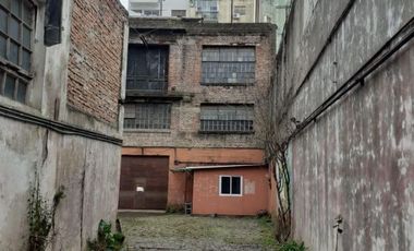 Galpón 1300m2 Internos en 2 Plantas, apto usos varios
