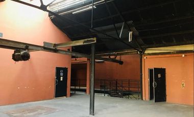 Galpón 1300m2 Internos en 2 Plantas, apto usos varios