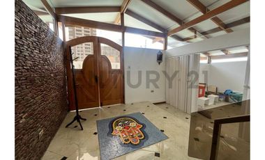 Casa grande en sector sur Iquique