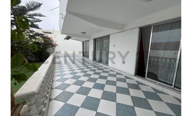 Casa grande en sector sur Iquique