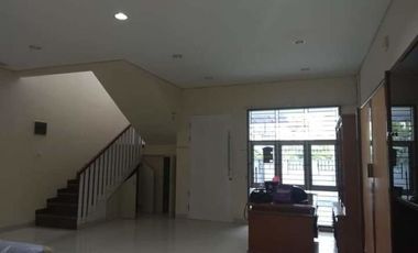 Di jual rumah 2 lantai di pasir luyu buah batu Bandung