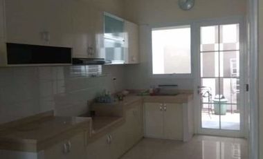 Di jual rumah 2 lantai di pasir luyu buah batu Bandung