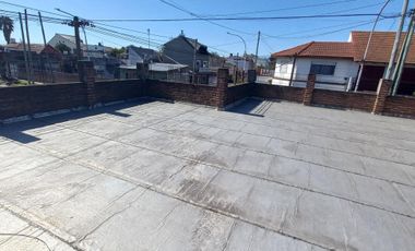 VENTA CASA 3 AMBIENTES + DPTO 1 AMBIENTE, REMEDIOS DE ESCALADA